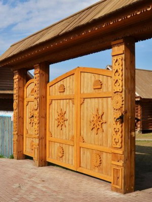 Ковбойские деревянные ворота