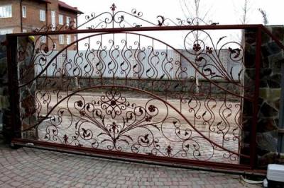 Фото откатных металлических ворот