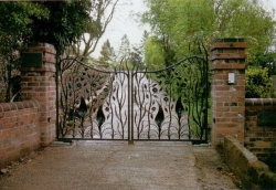 Ворота на участок фото